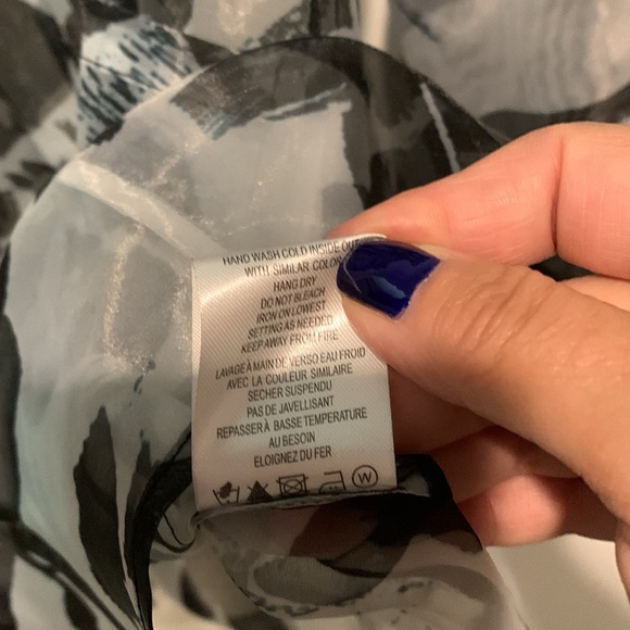 Amazing designer Samuel Dong sheer jacket with bell sleeves. Size XS. NWOT. - Picture 11 of 12